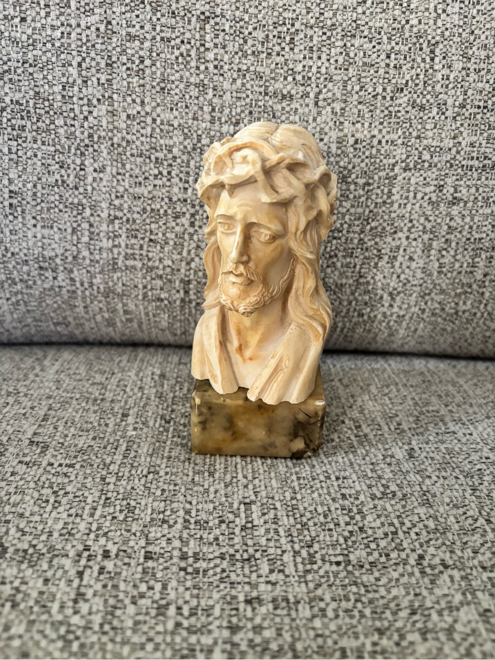 Beige Resin Jesus Bust Sculpture on Marble Base - Home Art